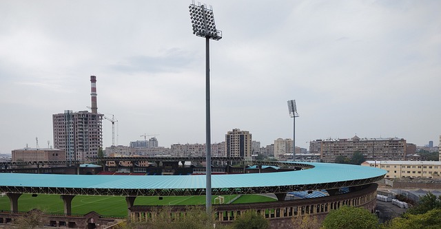 德转列主教练引援总花费前五：瓜帅接近25亿欧第一，穆帅第二